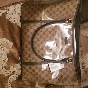 100% authentic Gucci signature tote